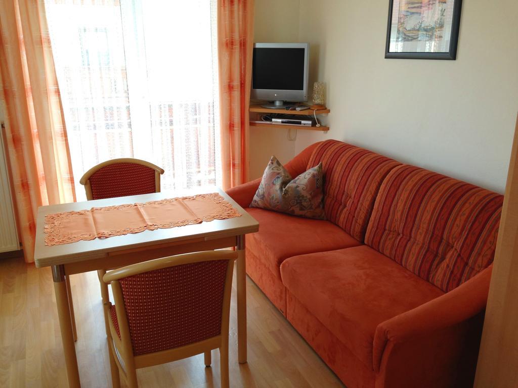 Gastehaus Sapetschnig Apartman Faak am See Szoba fotó