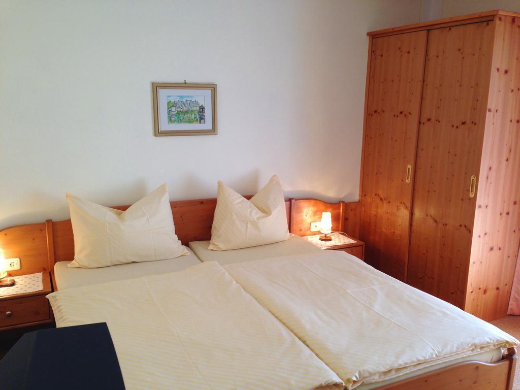 Gastehaus Sapetschnig Apartman Faak am See Szoba fotó