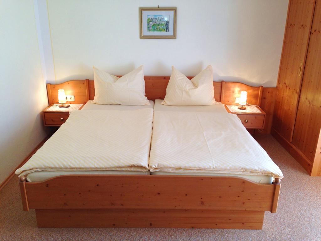 Gastehaus Sapetschnig Apartman Faak am See Szoba fotó